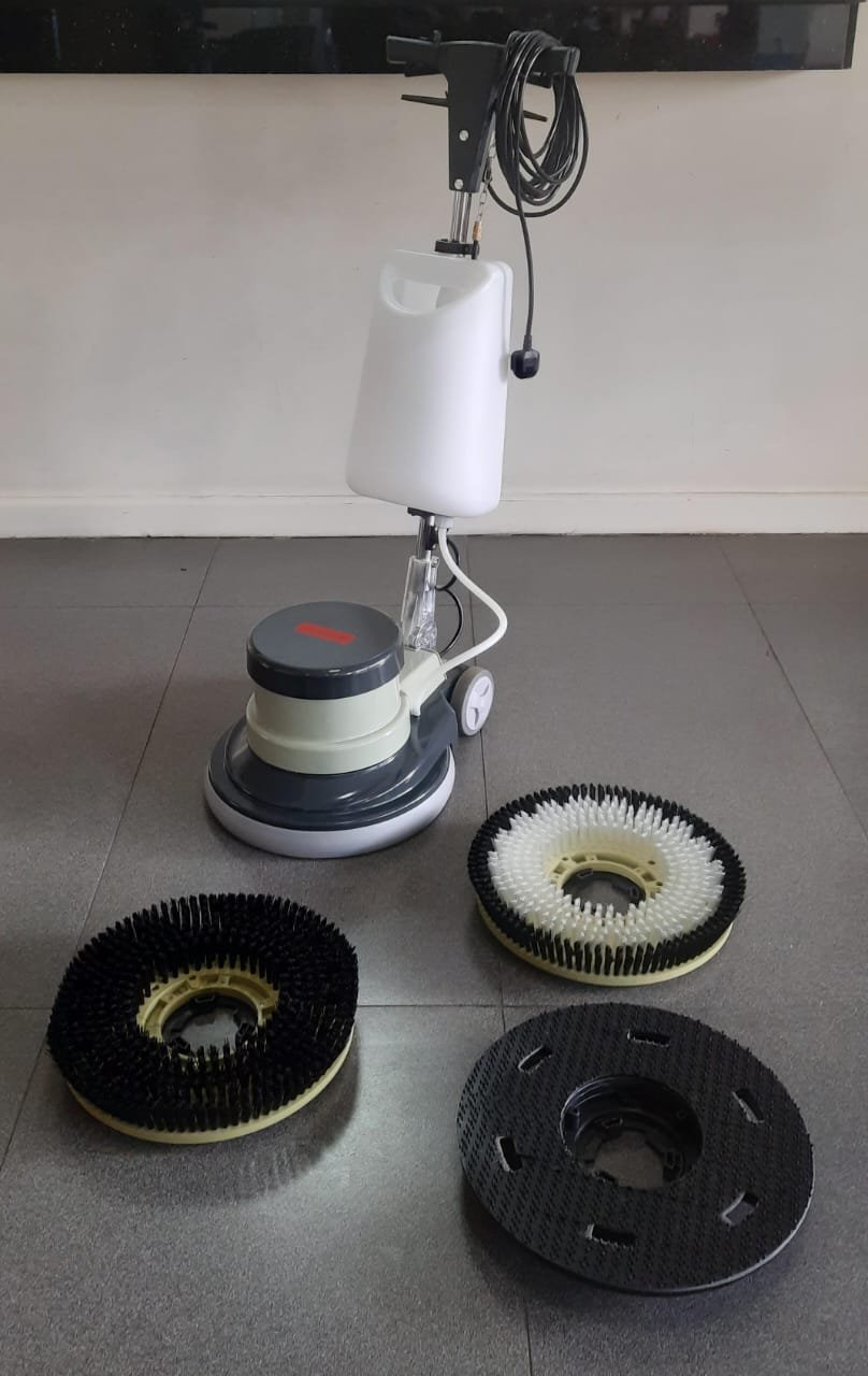 AM005 Astramilano floor scrubber with BRUSHES