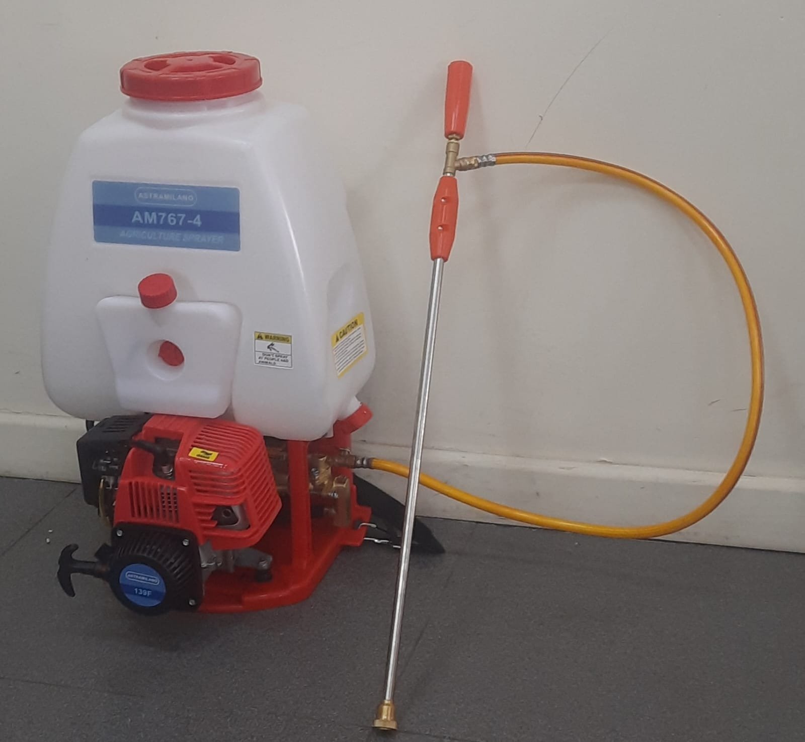 AM767-2 Astramilano Petrol knapsack sprayer 2 stroke 25 litres