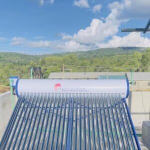 AQUASUN Pressurized SOLAR WATER HEATER 200ltrs