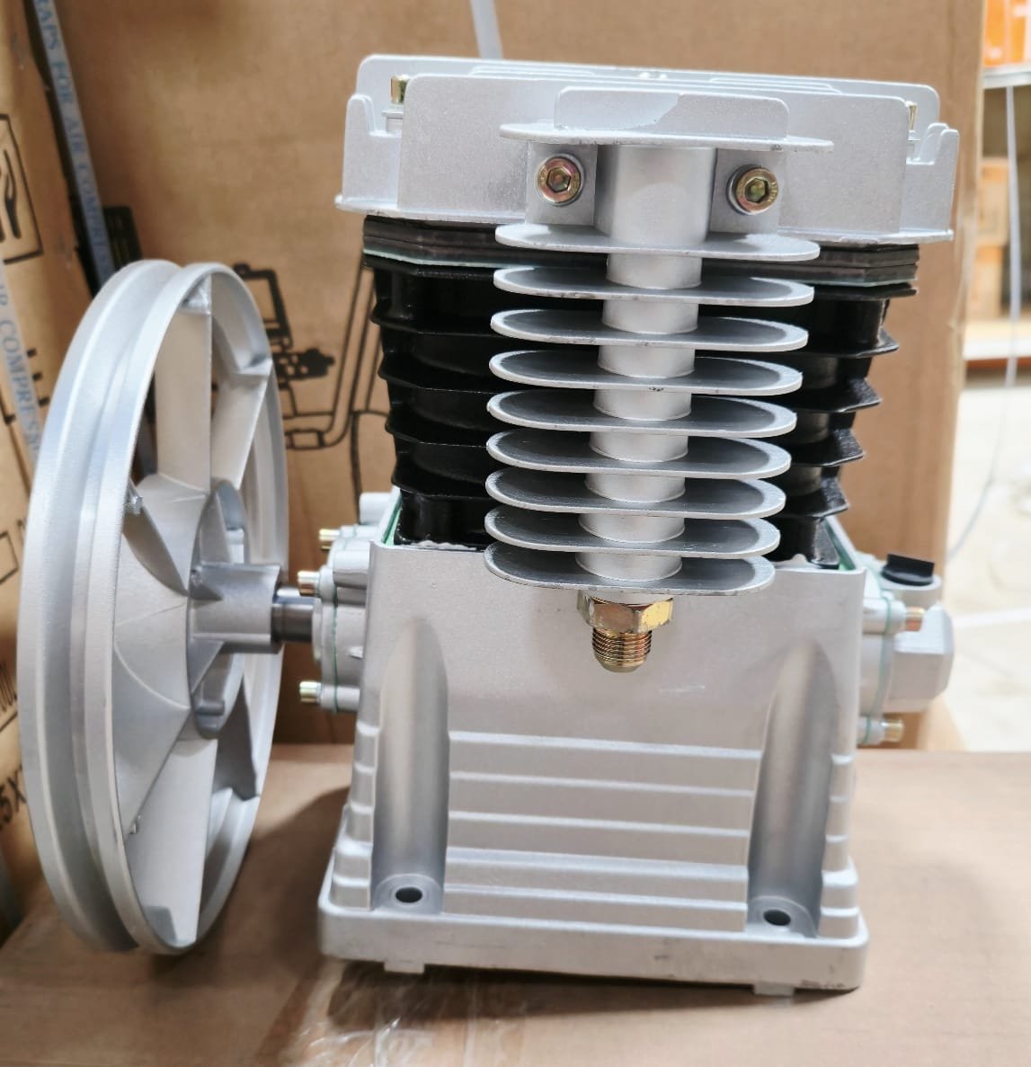 Aluminum compressor head pump 2piston 90mm