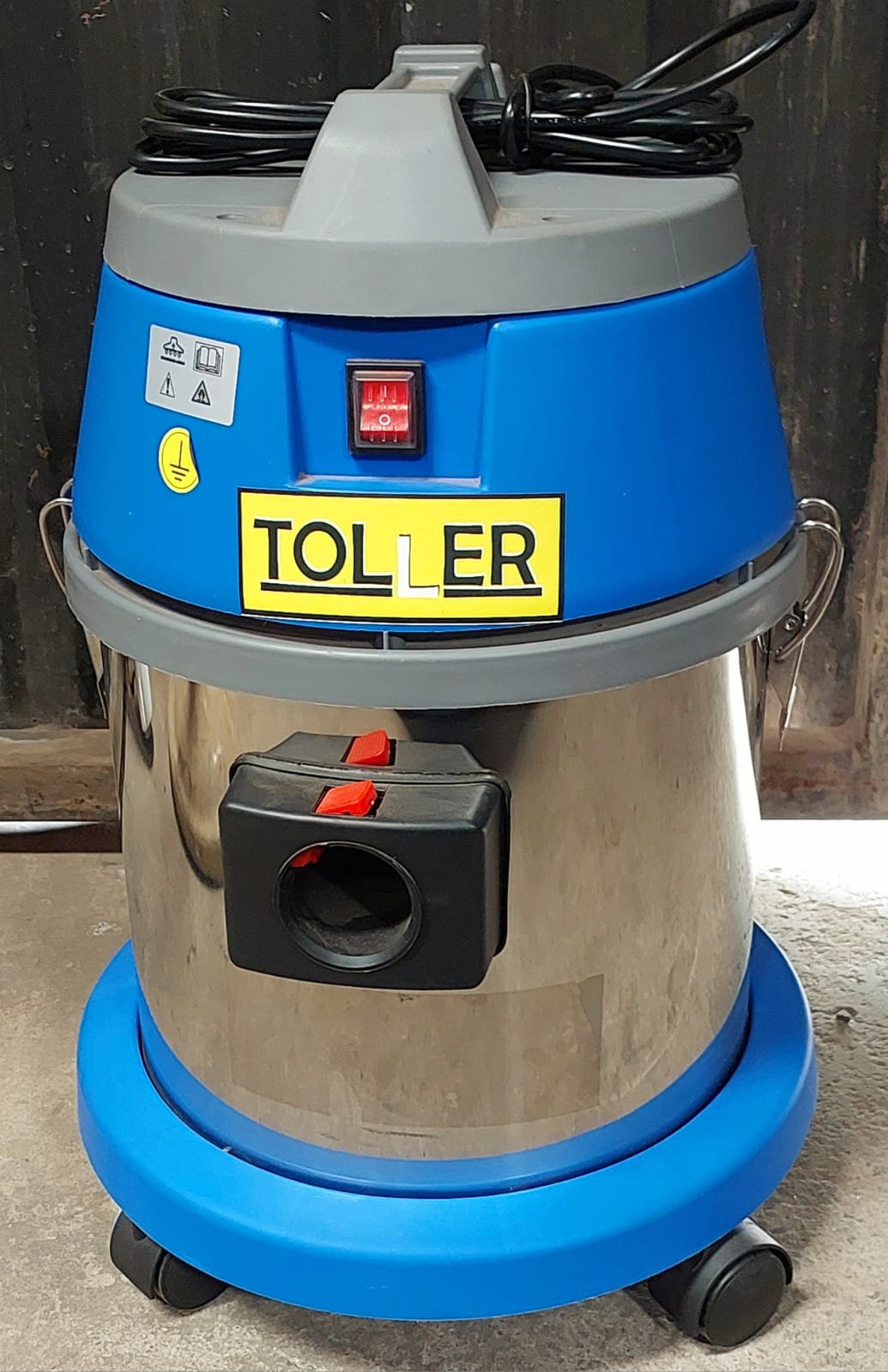 Toller vacuum cleaner 20ltrs 1200watts