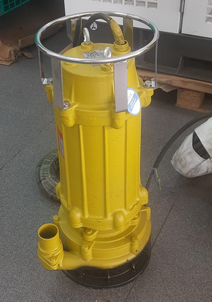 WQD10-70-5.5KW Aico Japan Sewage submersible pump 7.5HP 100METRES THREE PHASE 2 INCHES