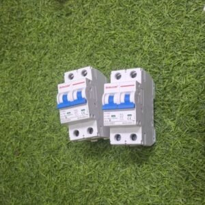 Amizar dc breaker solar 32amps