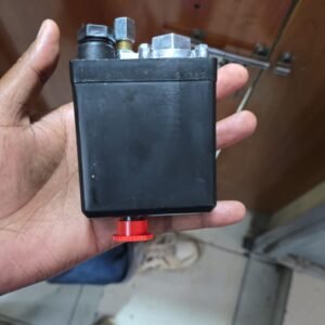 Compressor head switch