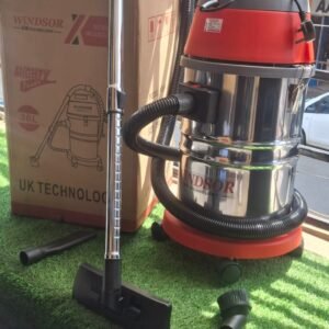 Uk technology Windsor 30ltrs wet and dry vacuum cleaner