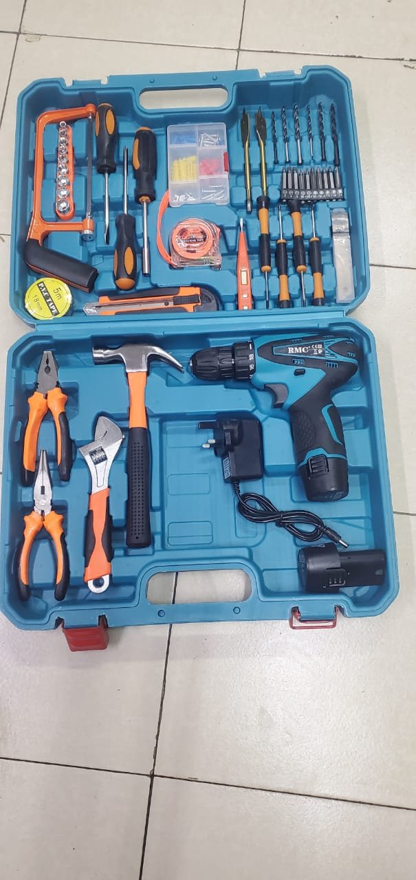 Makita wireless/corded drill set