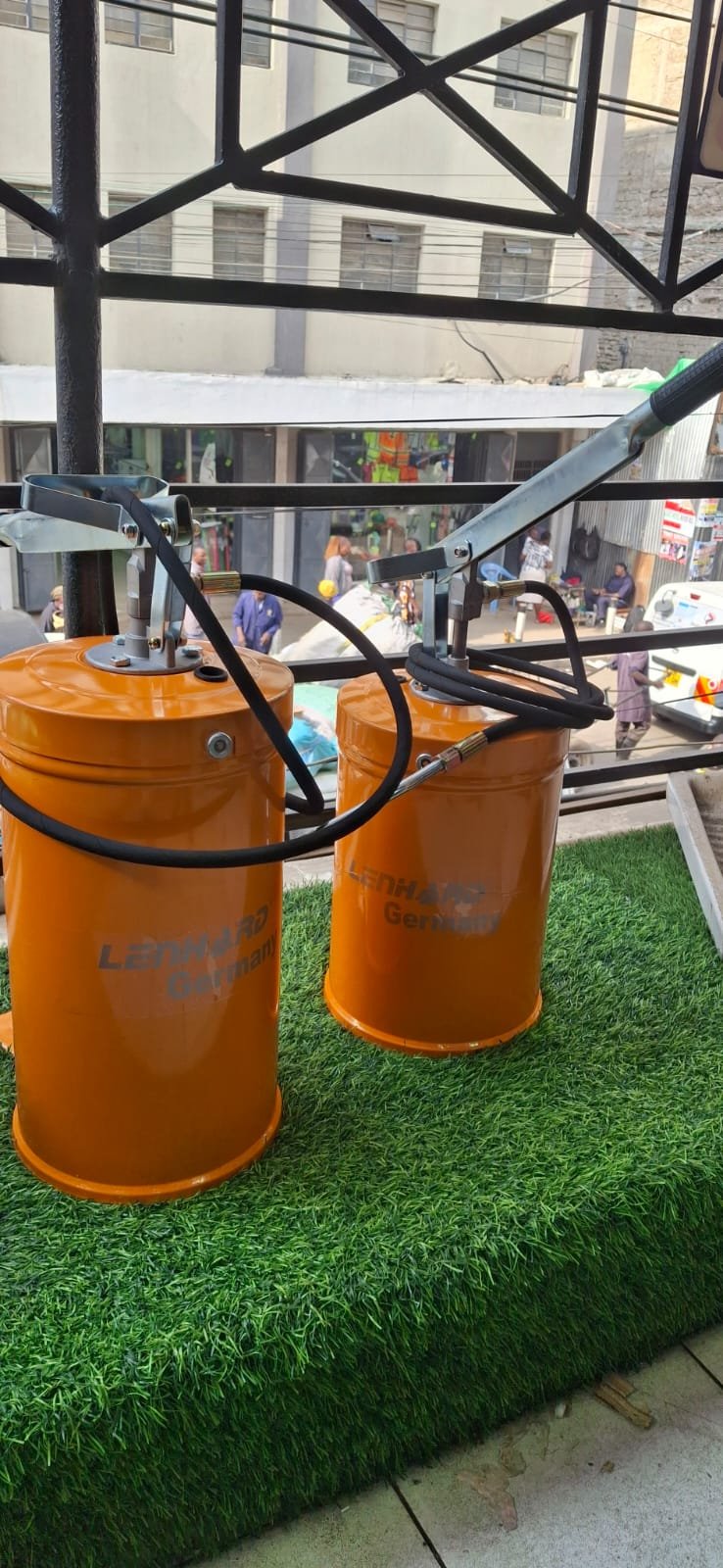 Lenhard Grease pump bucket 10ltrs