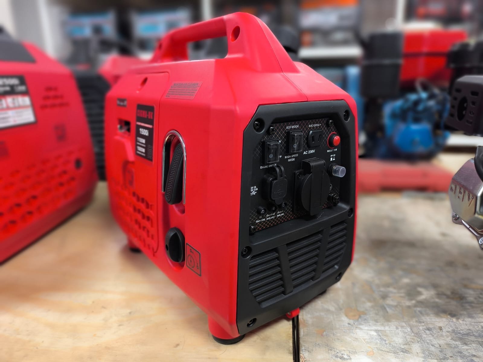 Gasoline inverter silent generator KM1500I-K5 CIGMA-UK Comes with USB ports 1.5KVA