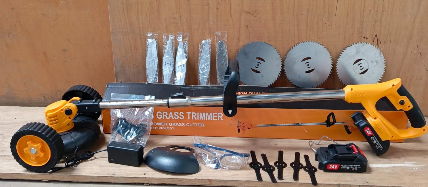 Cordless brush cutter