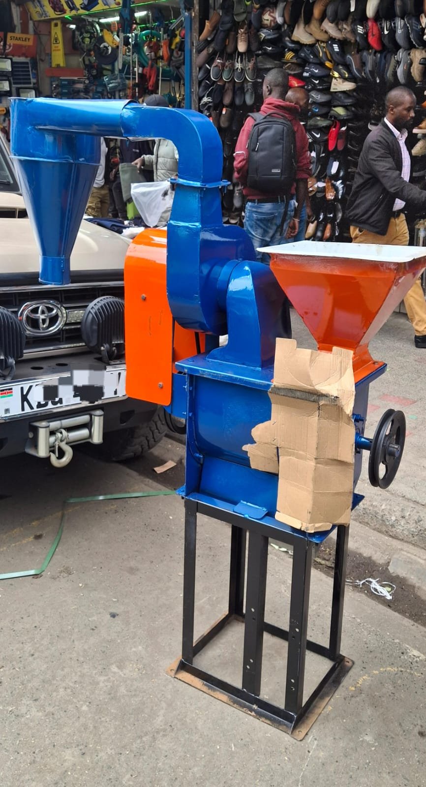 Maize hauler/muthokoi/huller machine