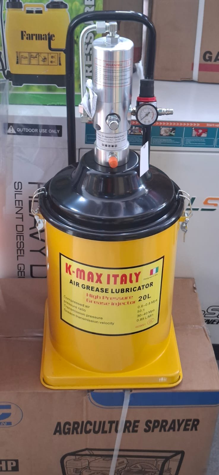High pressure Pneumatic grease bucket 40ltrs