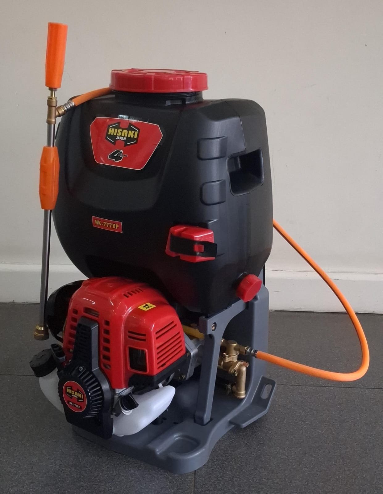 Hisaki Japan 4stroke black Knapsack Sprayer 25ltr