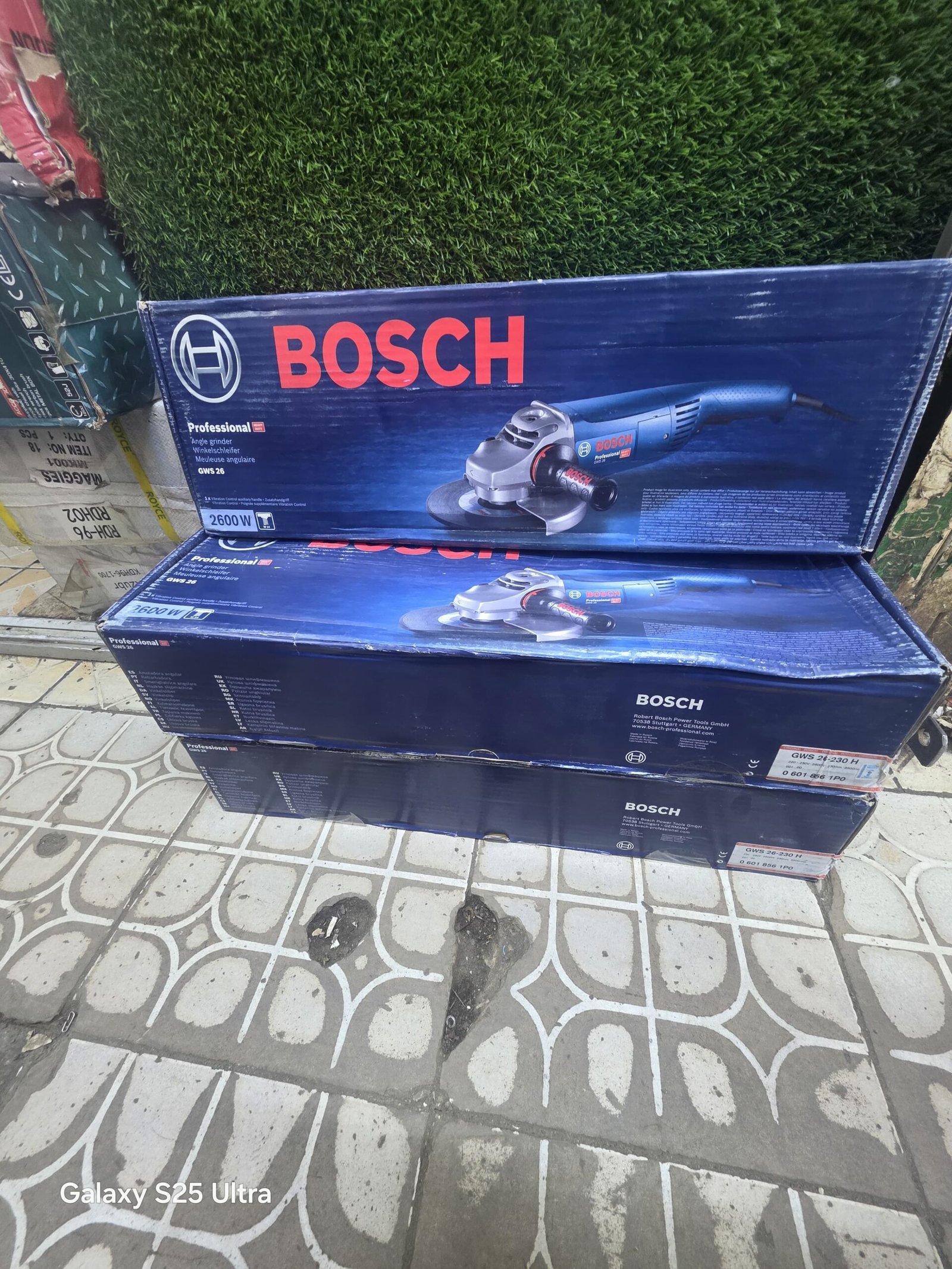 Bosch Original angle grinder 2600watts