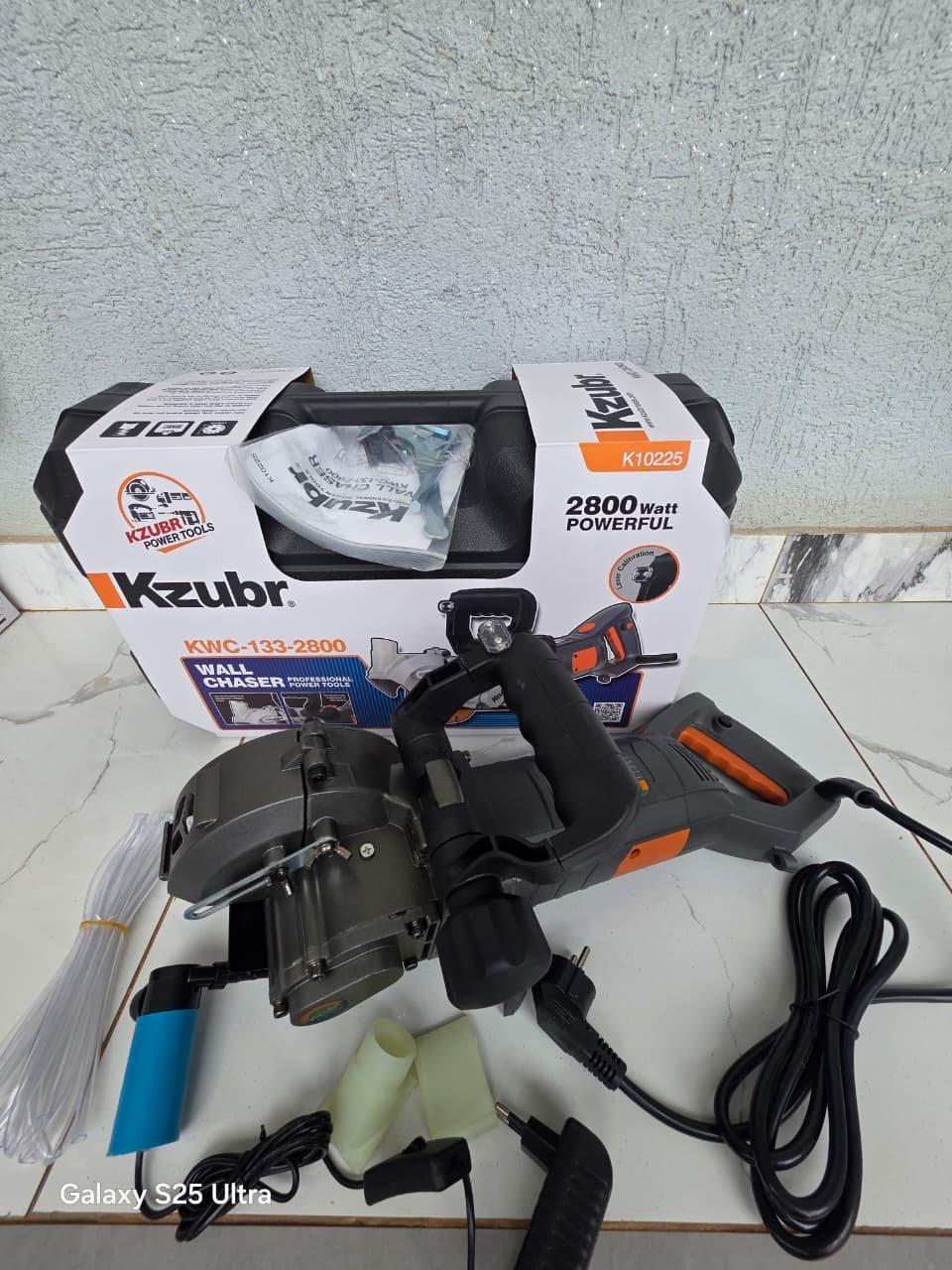 Kzubr wall chaser 2800watts