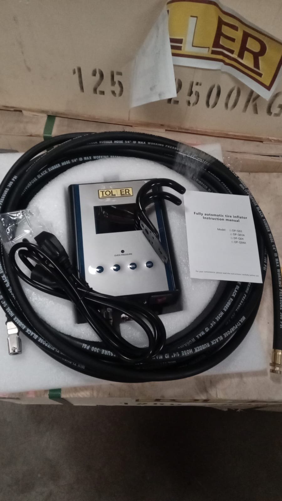 Gas station digital inflator gauge