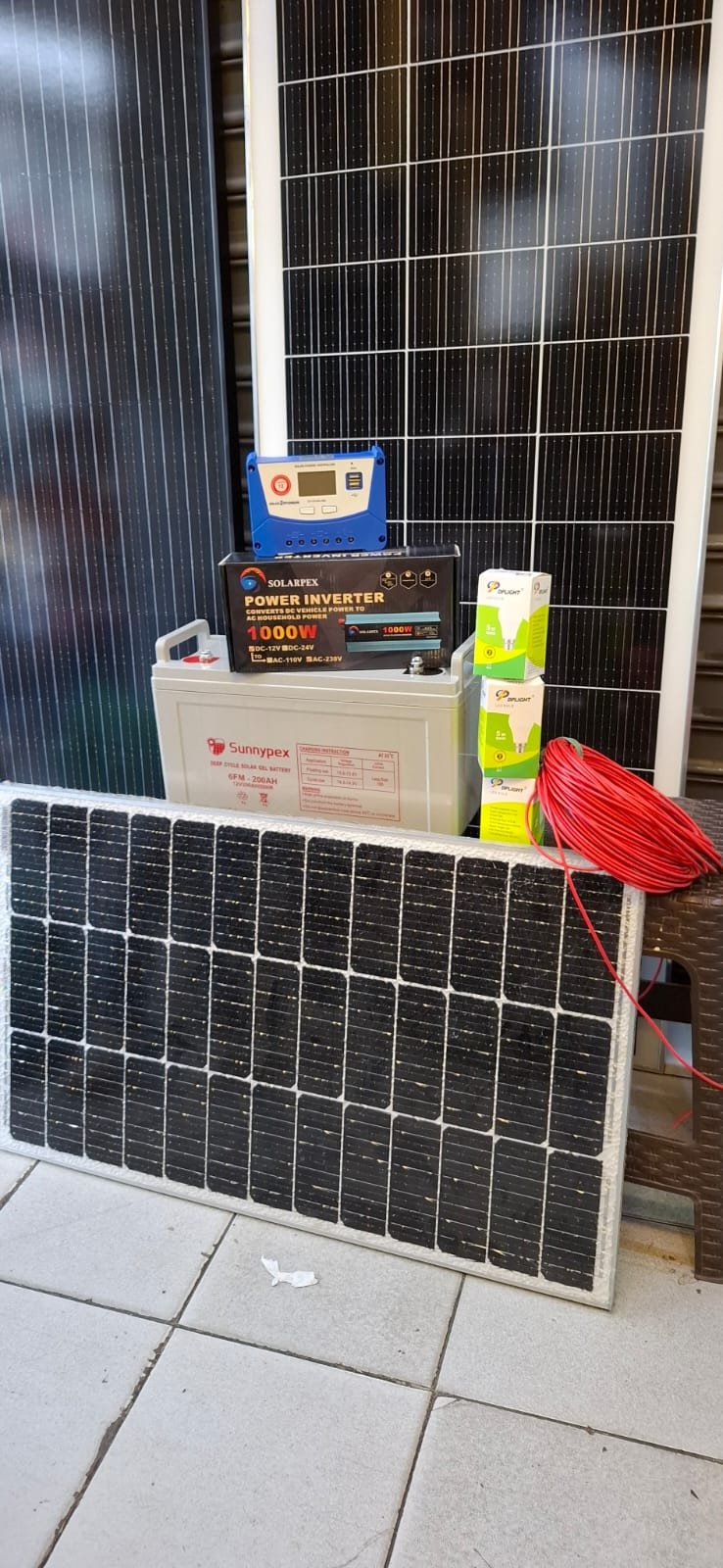 Lithium full kit with 300watts panel - Image 2