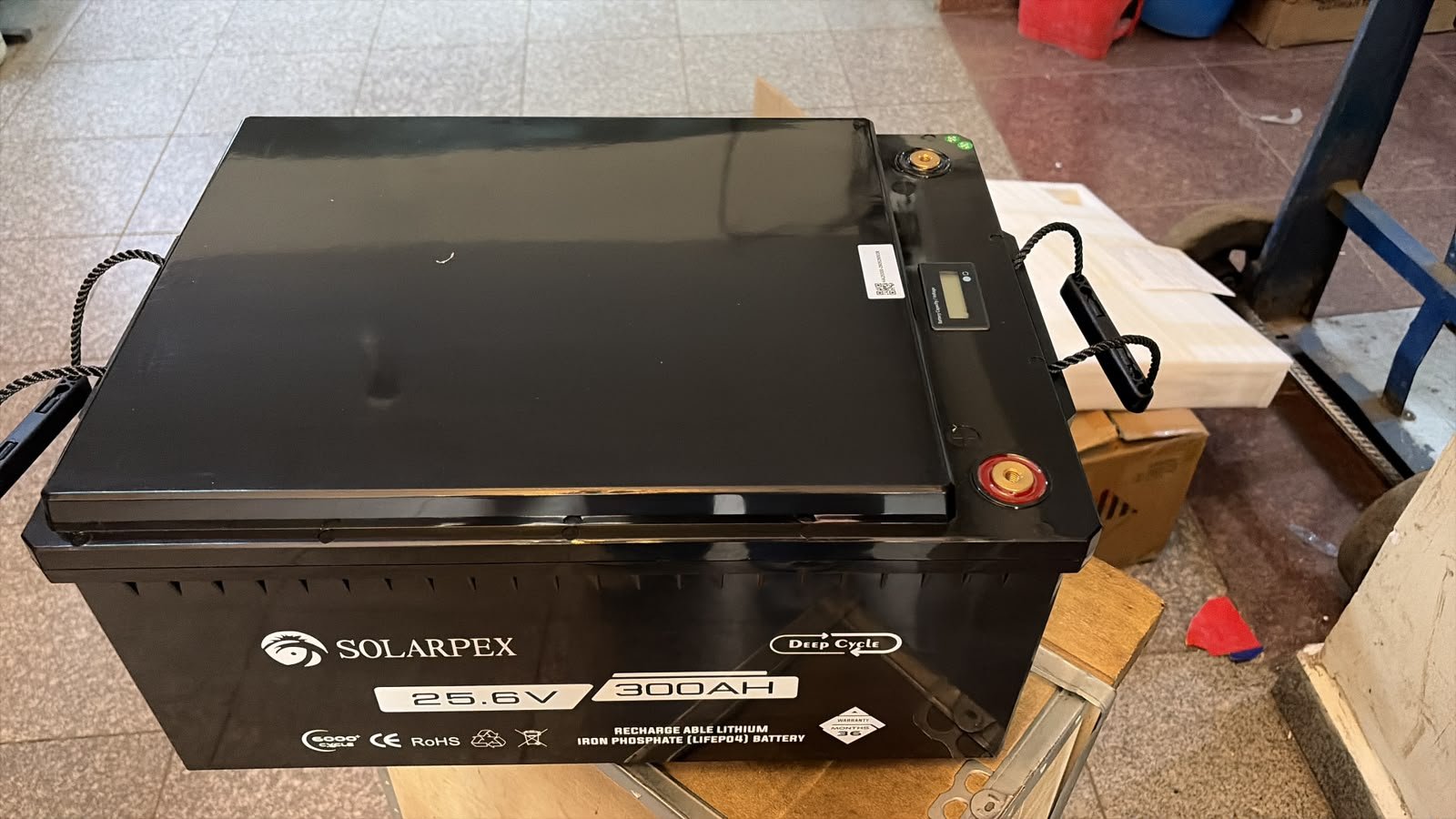 Solarpex rechargeable lithium iron phosphate LiFePo4 battery 300ah 25.6v